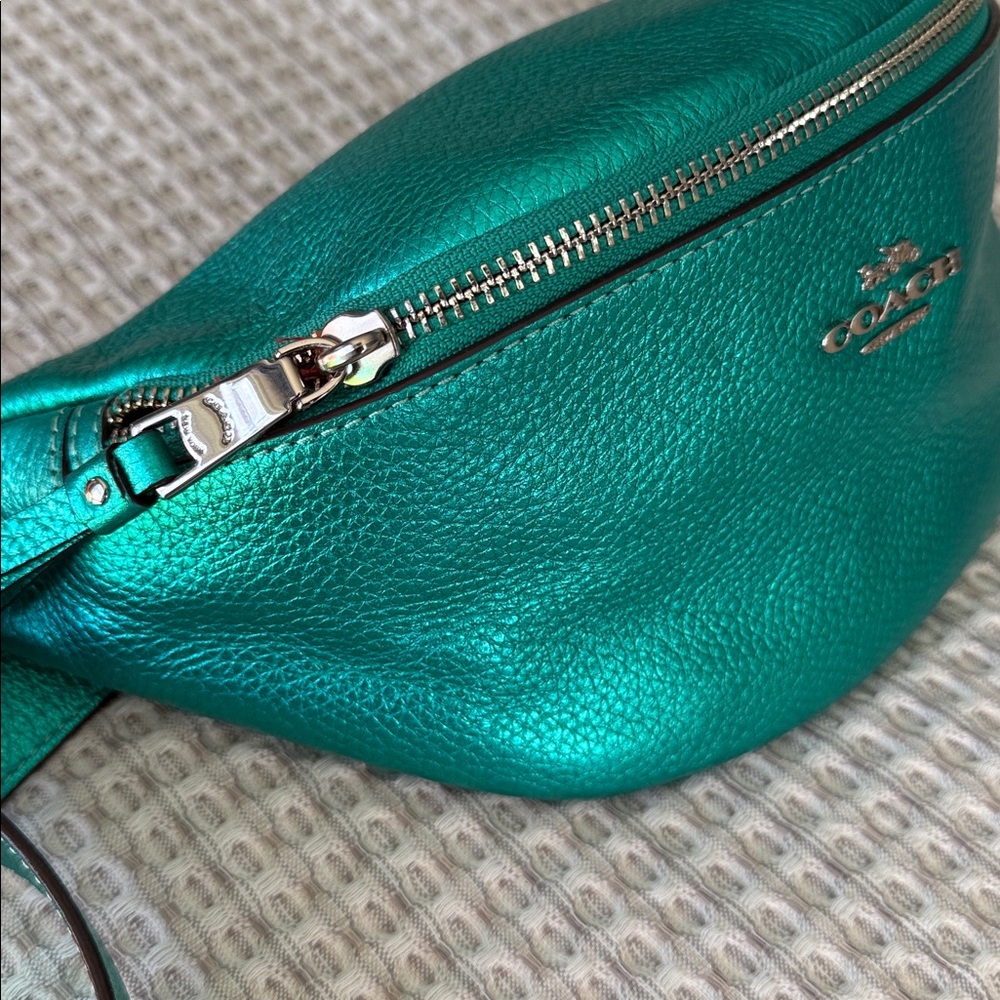 Coach Teal Leather Women's Bag - Picture 8 of 9